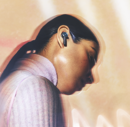 Beoplay EX (Bild: Bang &amp; Olufsen)